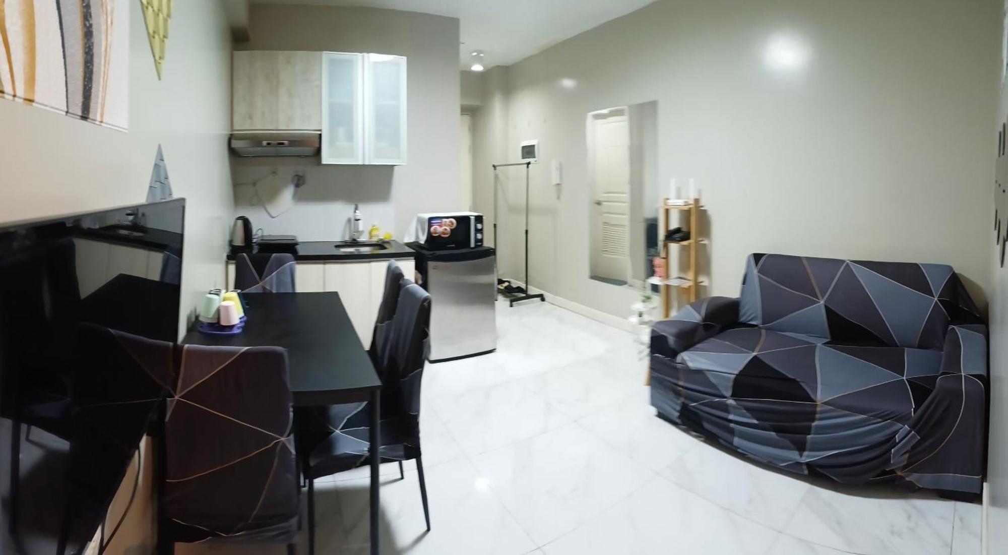 Monarch Parksuites - Balmoral Place Paranaque City Esterno foto
